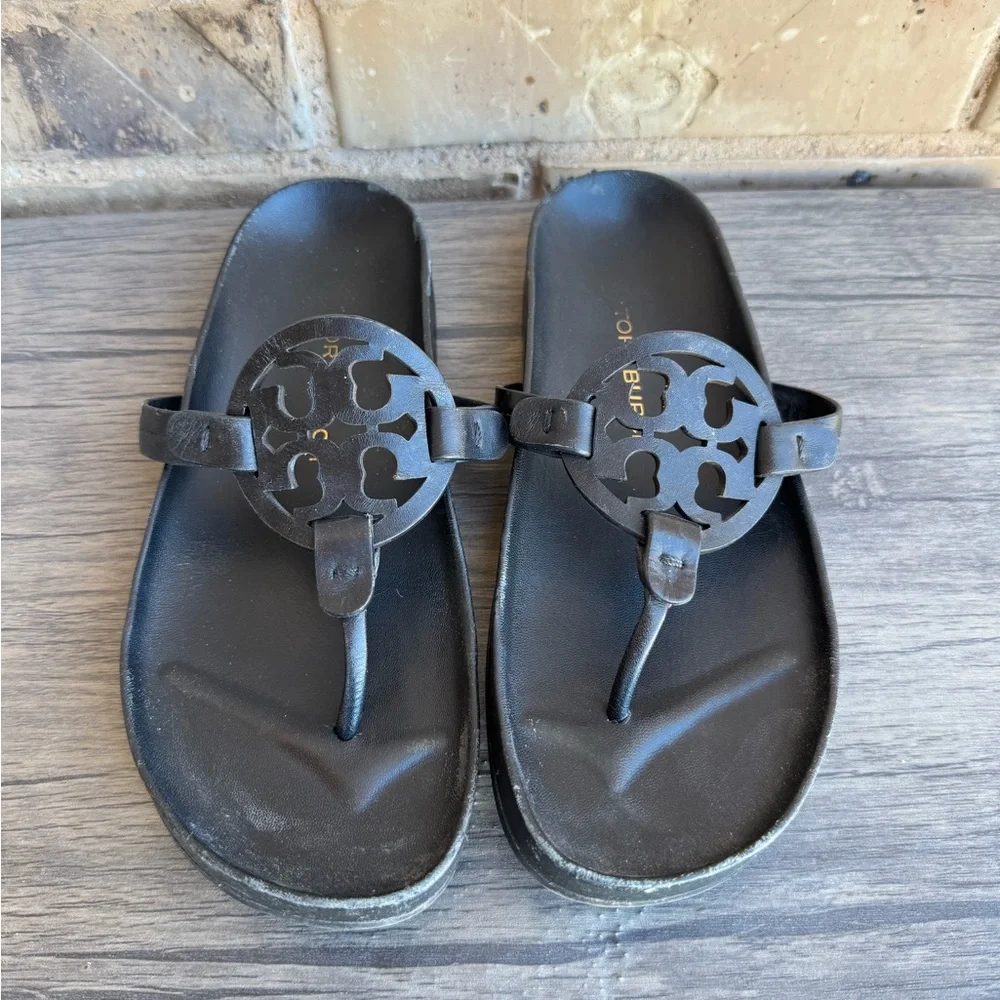 Tory Burch Black Miller Cloud Logo Thong Sandals Size 7.5